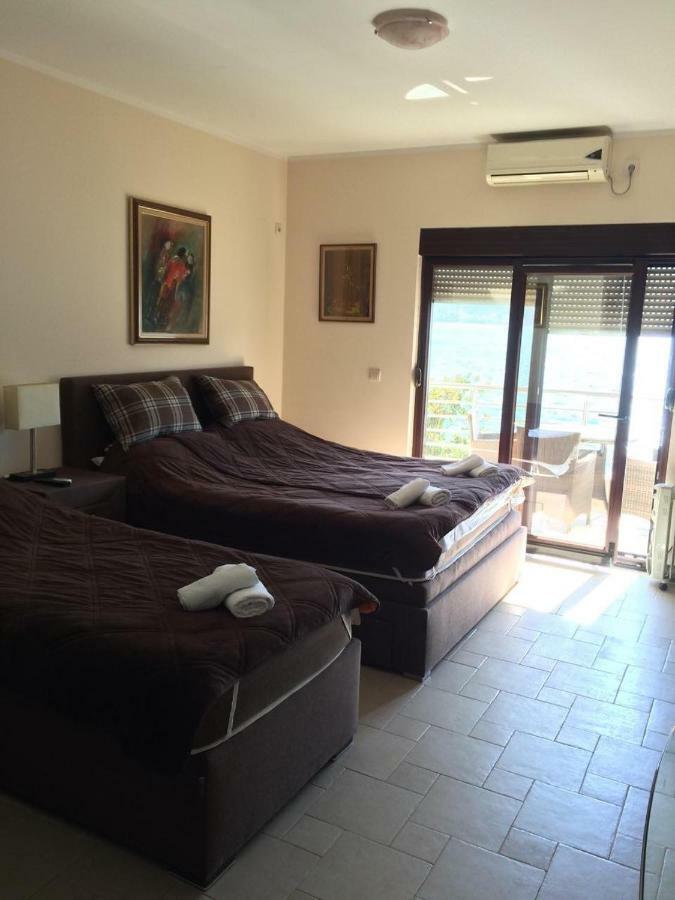 Apartments Twins Χέρτσεγκ Νόβι Εξωτερικό φωτογραφία